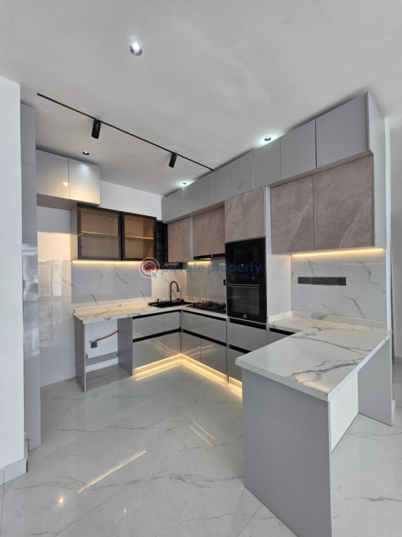 2 bedroom Flat & Apartment For Sale Lekki Phase 1 Lagos - 1