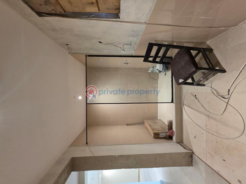 Tastefully finished 2 bedroom apartment with swimming pool + gym - 5 2 bedroom Flat & Apartment For Sale Off Admiralty Way Lekki Phase 1 Lagos - 5