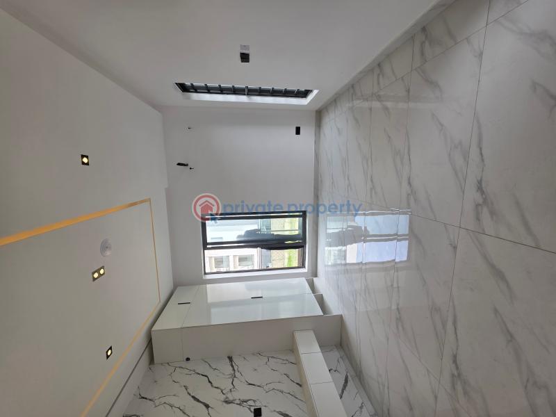 2 bedroom Flat & Apartment For Sale Ikate Elegushi Lekki Lagos - 3