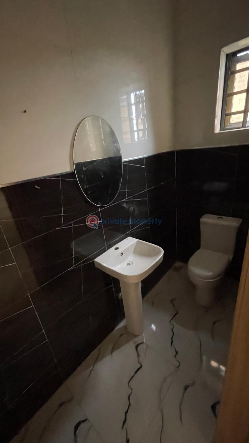 2 bedroom Block Of Flats For Sale Phase 2 Lekki Lagos - 4