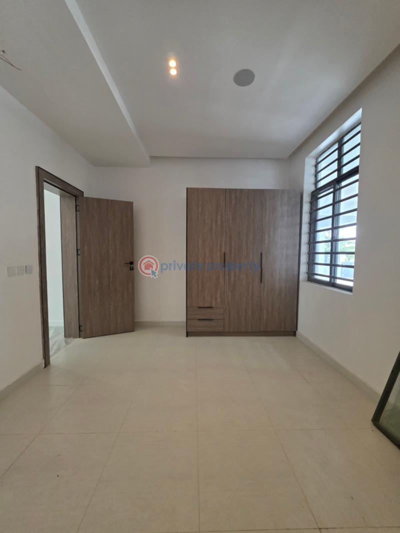 2 bedroom Flat & Apartment For Sale Beach Resort Estate Osapa London Lekki Lagos - 3