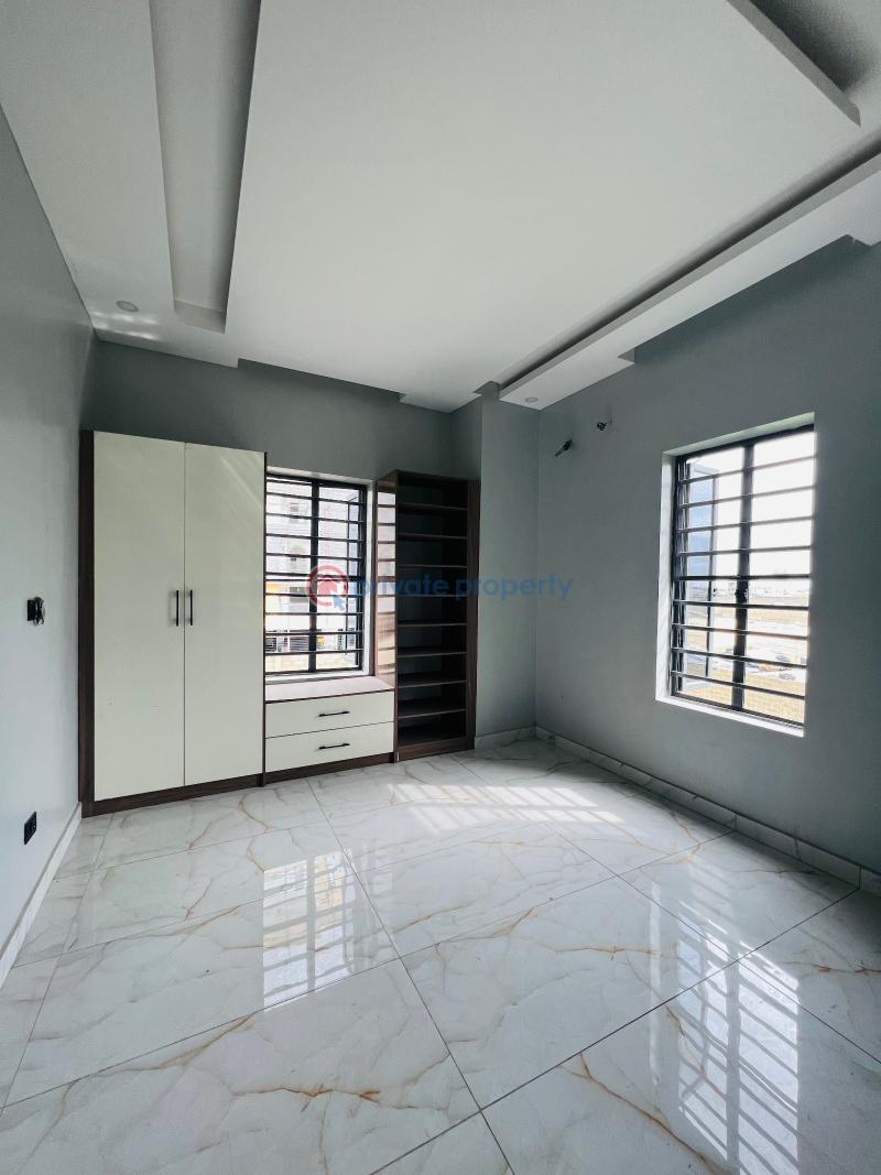 Tastefully finished 2 bedroom apartment - 15 2 bedroom Block Of Flats For Sale Off Freezing Way Lekki Phase 1 Lagos - 15