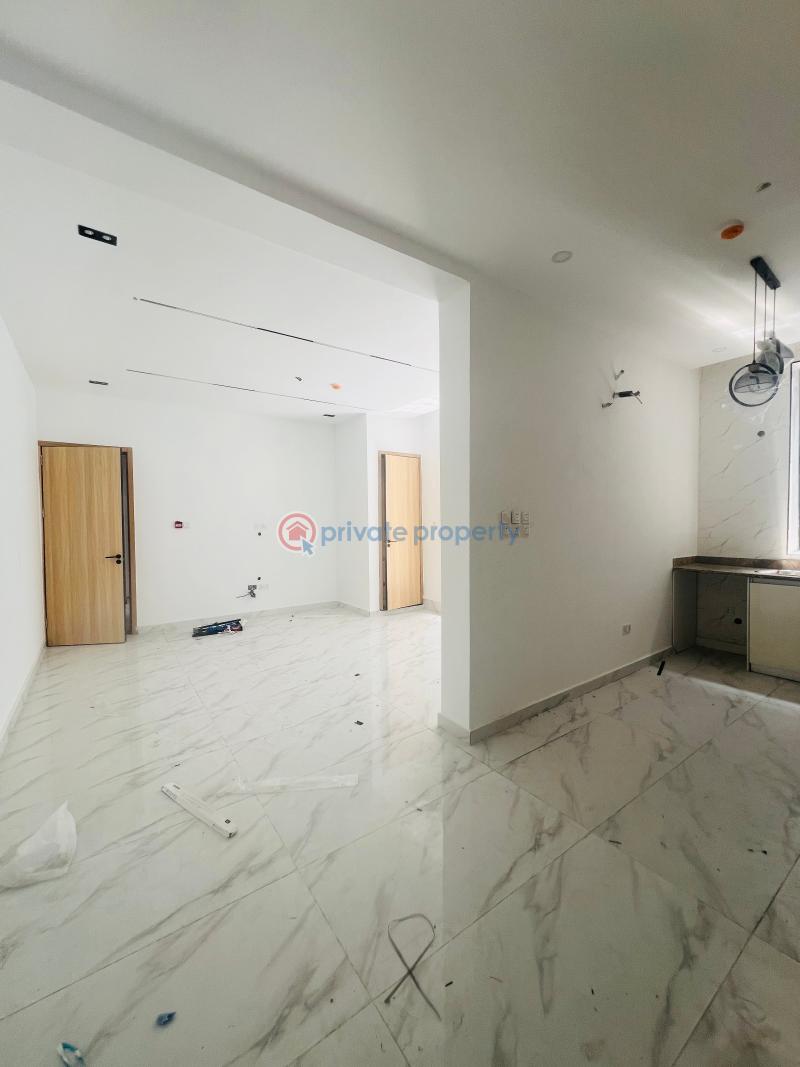 2 bedroom Block Of Flats For Sale Oral Estate Along Lekki Expressway Lagos - 5