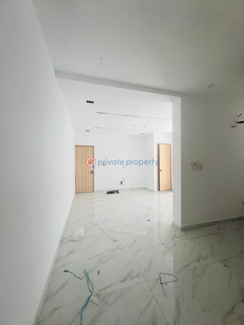 2 bedroom Block Of Flats For Sale Oral Estate Along Lekki Expressway Lagos - 12