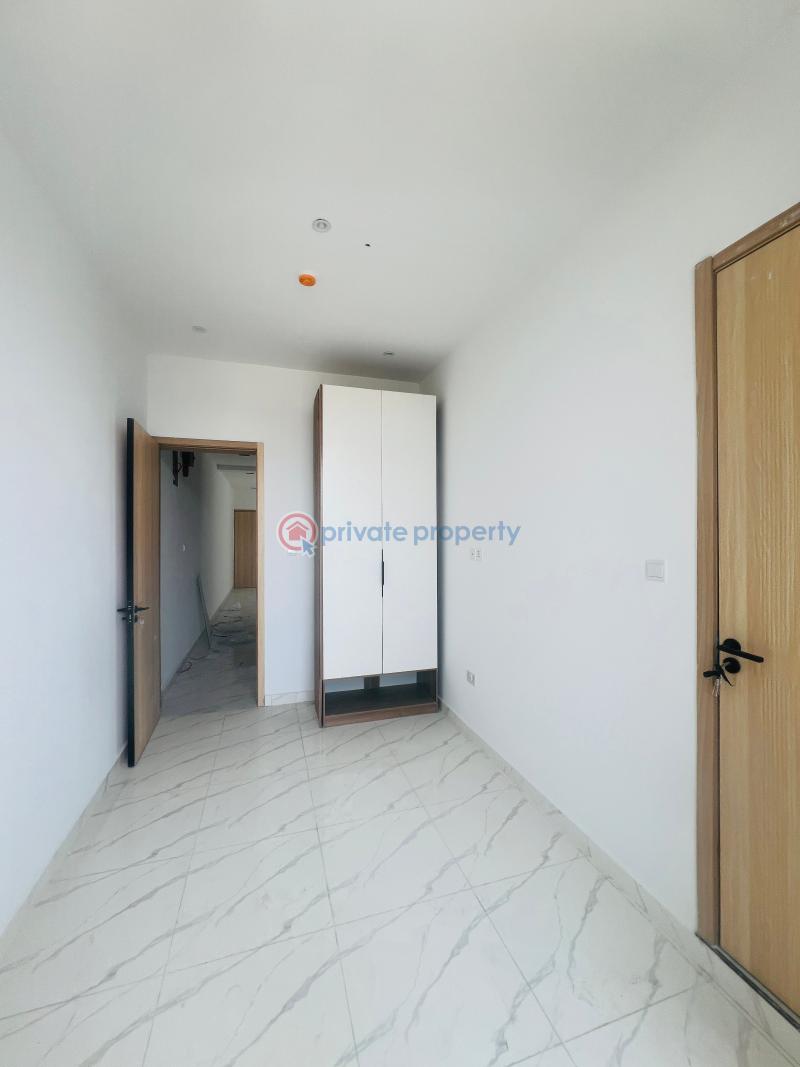 2 bedroom Block Of Flats For Sale Oral Estate Along Lekki Expressway Lagos - 8