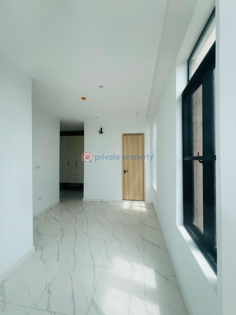 2 bedroom Block Of Flats For Sale Oral Estate Along Lekki Expressway Lagos - 10