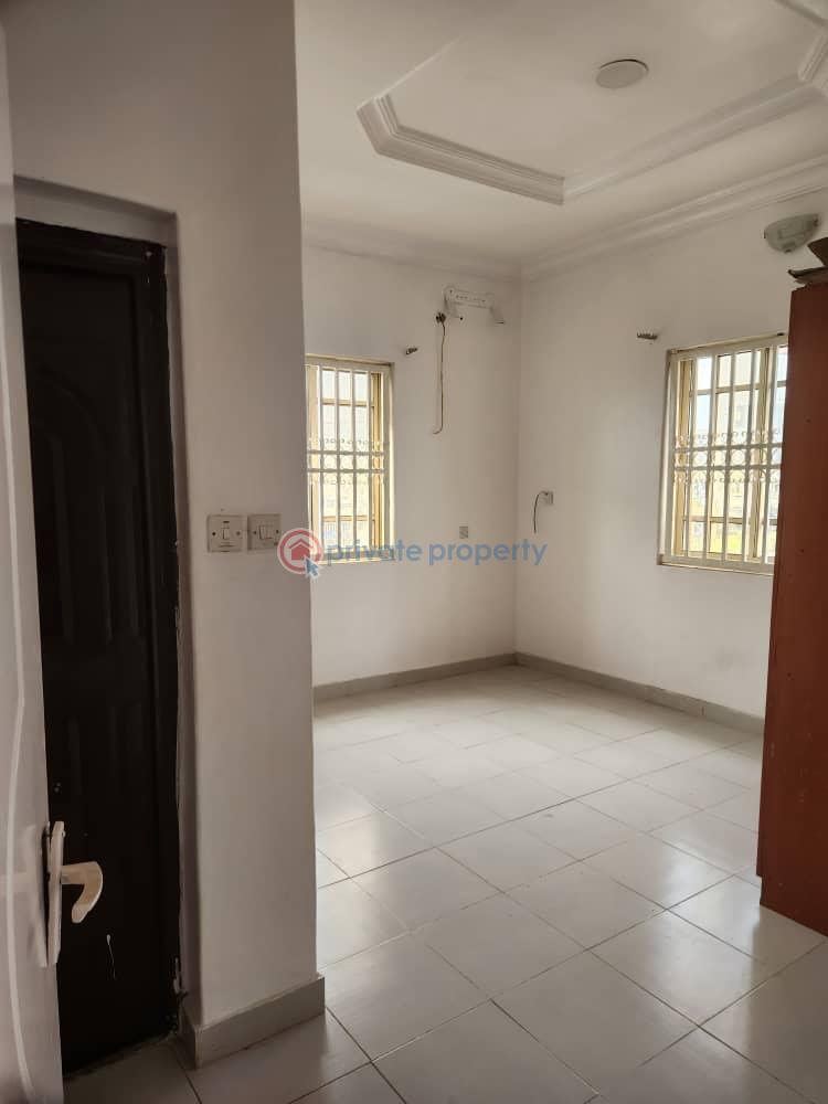 2 bedroom Block Of Flats For Rent Lekki Phase 1 Lagos - 1