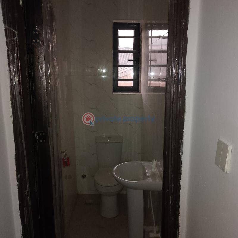 2 bedroom Block Of Flats For Rent Seaside Estate Badore Ajah Lagos - 6