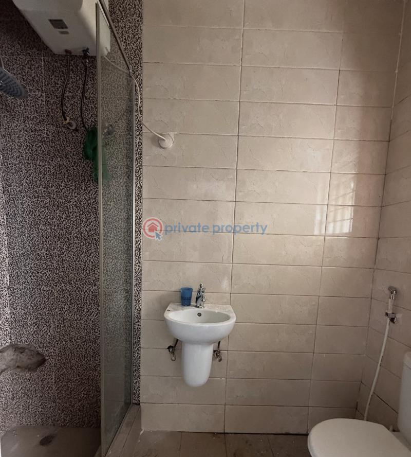 2 bedroom Block Of Flats For Rent Jahi Gilmore Jahi Abuja Phase 2  - 6