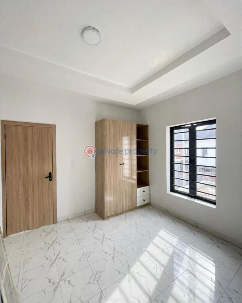 2 bedroom Block Of Flats For Sale Vgc Victoria Garden City Lekki Lagos - 6