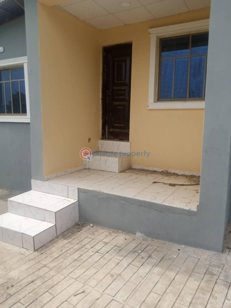 2 bedroom Bungalow For Sale Elenusoso Ibadan Oyo - 7