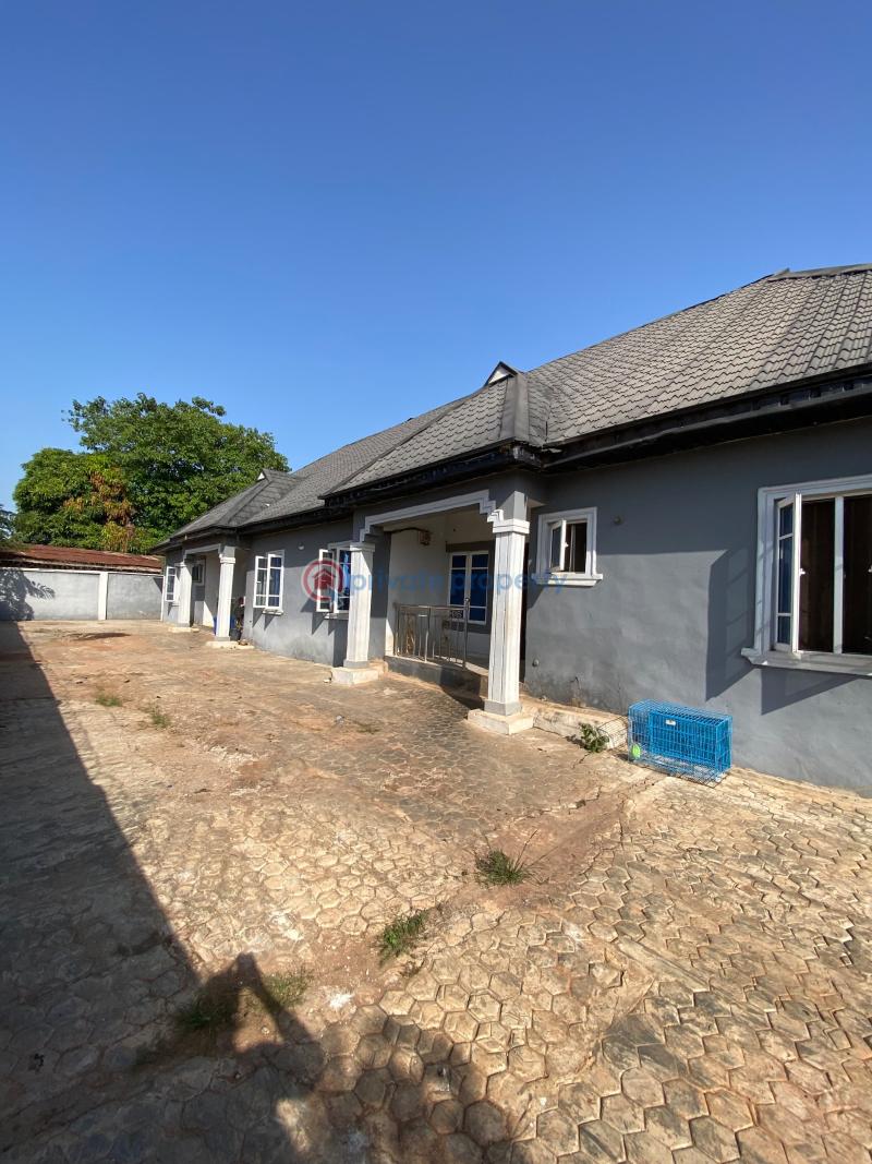 3 bedroom Block Of Flats For Sale Obantoko Eleweran Abeokuta Ogun - 3