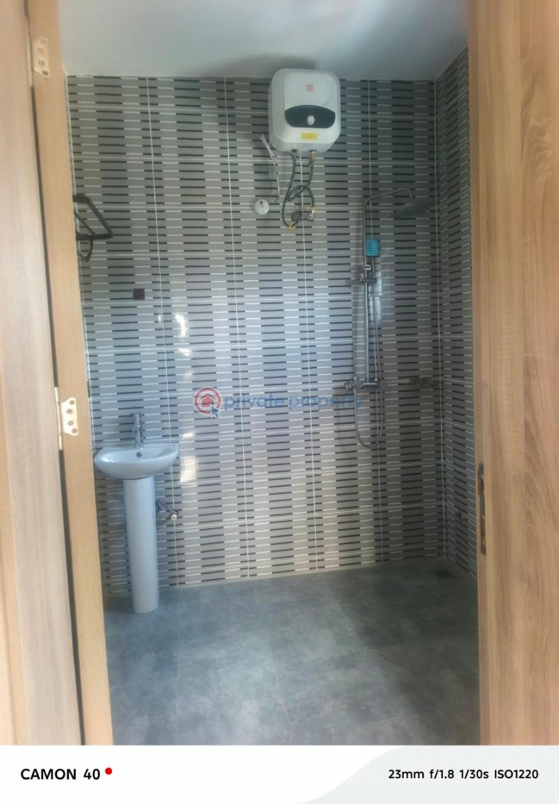 2 bedroom Block Of Flats For Rent Jedo Estate Axis. Airport Road Lugbe Lugbe Abuja Phase 4  - 9