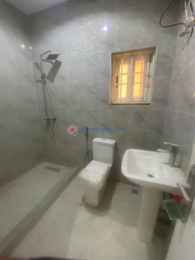 2 bedroom Block Of Flats For Sale Mabuchi Abuja Phase 2  - 5