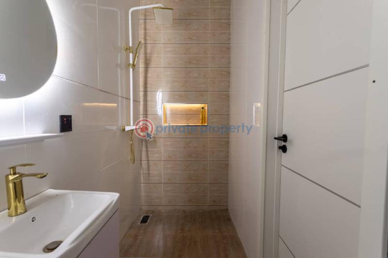 2 bedroom Block Of Flats For Sale Ivana Court, Thomas Estate Ajah Lagos - 15