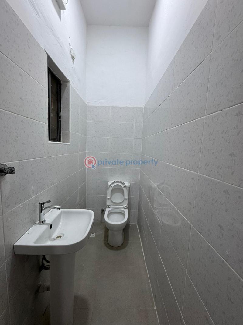 2 bedroom Block Of Flats For Sale Paragon Apartments, Off Freedom Way, Lekki Phase 1 Lagos - 22