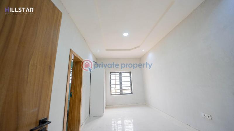 Tastefully finished 2bedroom apartments with bq - 10 2 bedroom Block Of Flats For Sale Paragon Apartments, Off Freedom Way, Lekki Phase 1 Lagos - 10