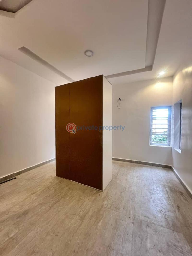 2 bedroom Block Of Flats For Sale Off Allen, Allen Avenue Ikeja Lagos - 8