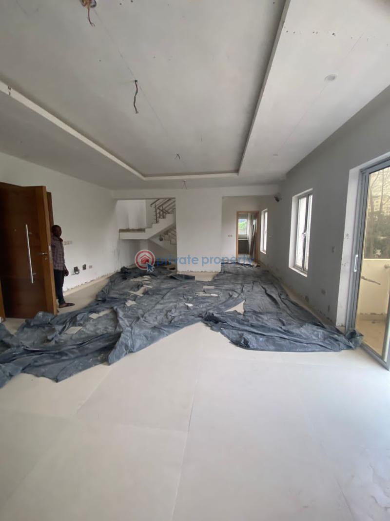 2 bedroom Block Of Flats For Sale Mojisola Onikoyi Estate Lagos - 2