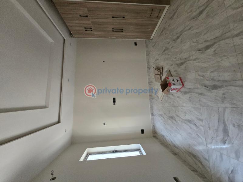 3 bedroom Flat & Apartment For Sale Jahi Abuja Phase 2  - 4