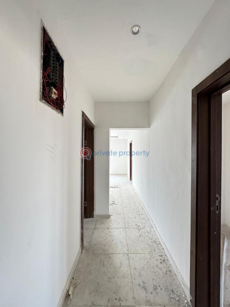 Tastefully finished 3 bed apartment - 5 3 bedroom Block Of Flats For Sale Surulere Lagos - 5