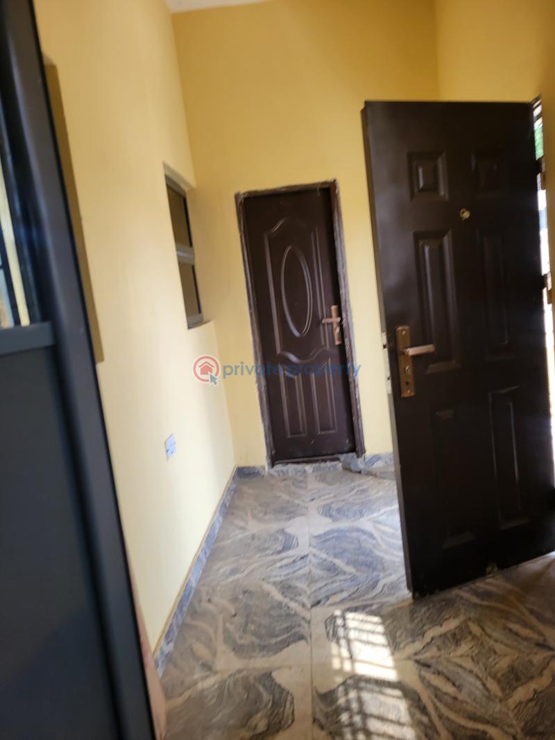 3 bedroom Bungalow For Rent Oke Ilewo . Oke Mosan Abeokuta Ogun - 8