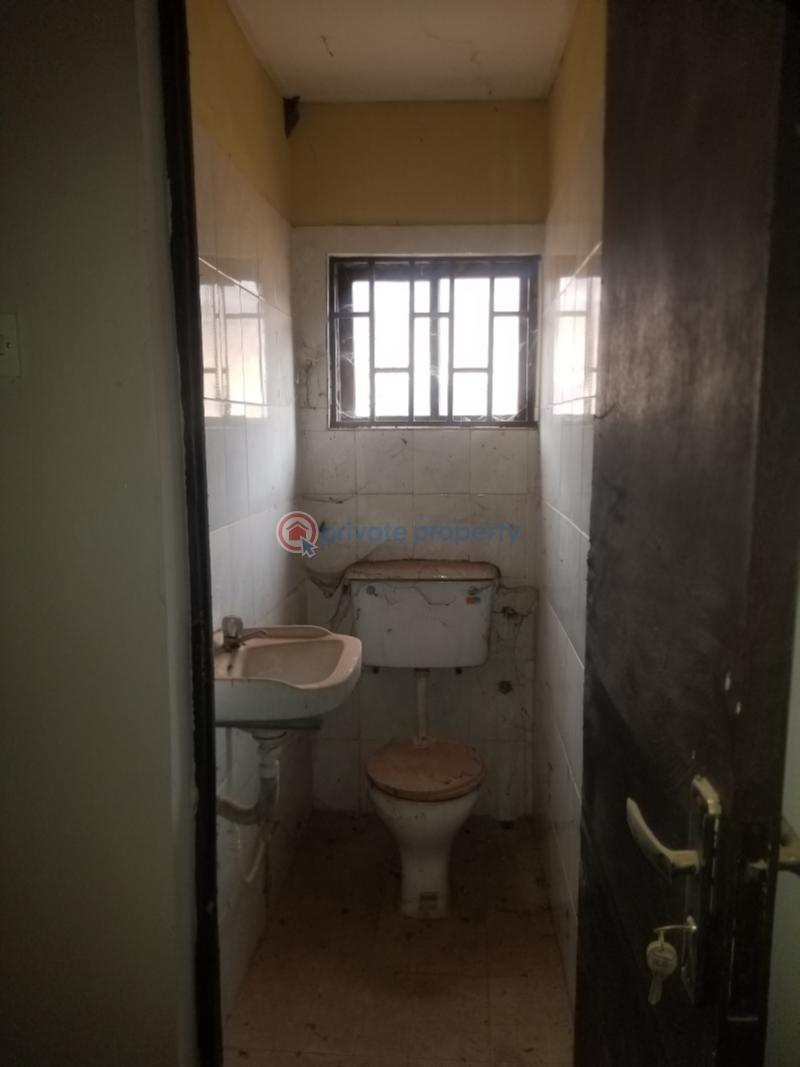 3 bedroom Block Of Flats For Sale Rock View Estate Oke Mosan Abeokuta Ogun - 9