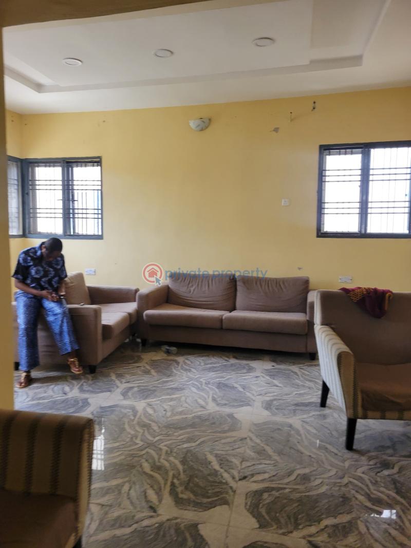 3 bedroom Bungalow For Rent Oke Ilewo . Oke Mosan Abeokuta Ogun - 12