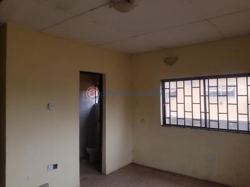 3 bedroom Block Of Flats For Sale Rock View Estate Oke Mosan Abeokuta Ogun - 3