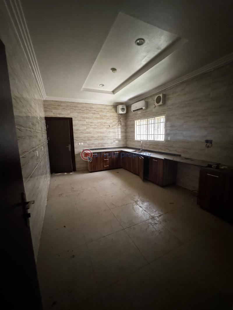 2 bedroom Block Of Flats For Rent Diplomatic Drive Katampe Ext. Abuja Phase 2  - 4