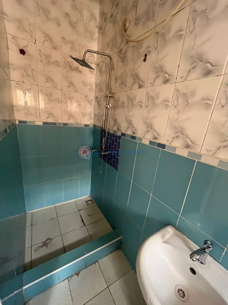 3 bedroom Block Of Flats For Rent Golden Spring Estate Galadimawa Abuja Phase 3  - 4
