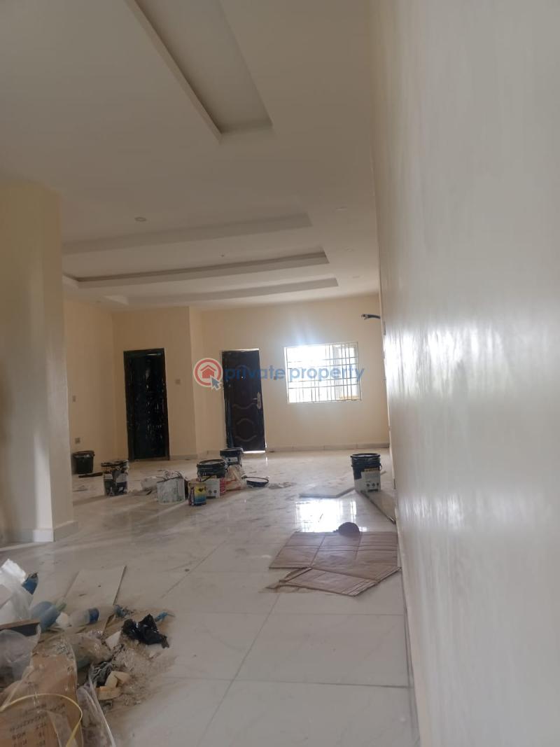 3 bedroom Block Of Flats For Rent Gaat School Area Gaduwa Abuja Phase 2  - 3