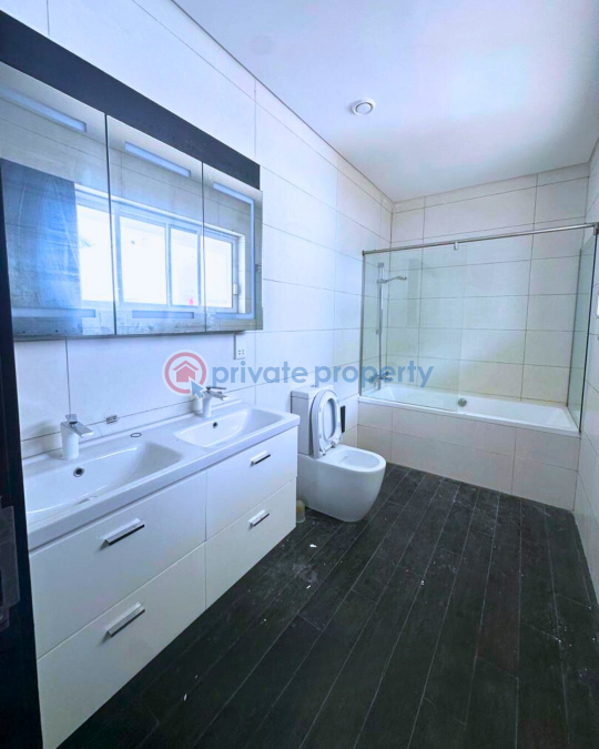 3 bedroom Flat & Apartment For Rent Banana Island Ikoyi Lagos - 4