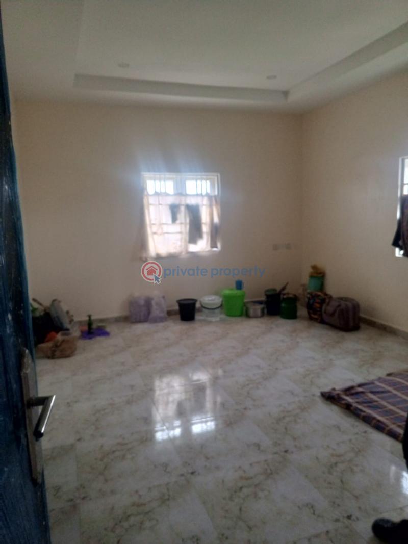 3 bedroom Block Of Flats For Rent Gaat School Area Gaduwa Abuja Phase 2  - 6