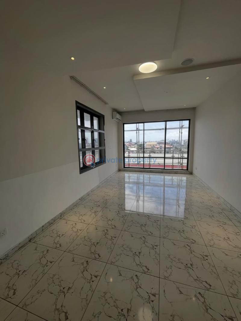 3 bedroom Block Of Flats For Rent Maruwa Bus Stop Lekki Phase 1 Lagos - 1