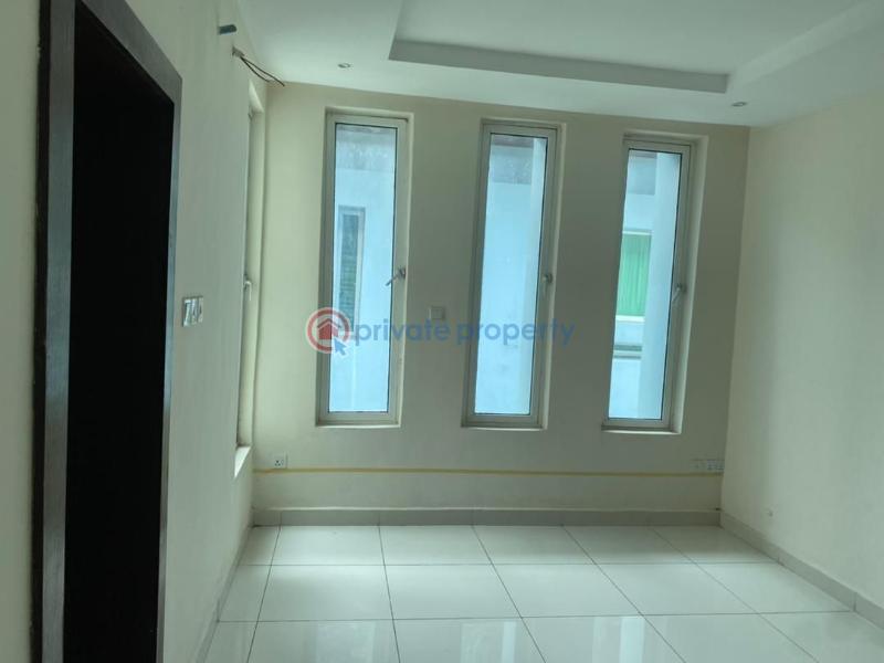 3 bedroom Flat & Apartment For Sale Monastery Road Sangotedo Ajah Lagos - 9