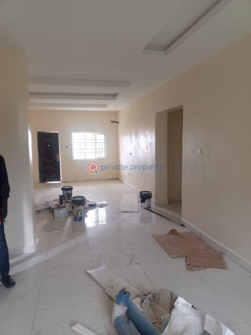 3 bedroom Block Of Flats For Rent Gaat School Area Gaduwa Abuja Phase 2  - 4