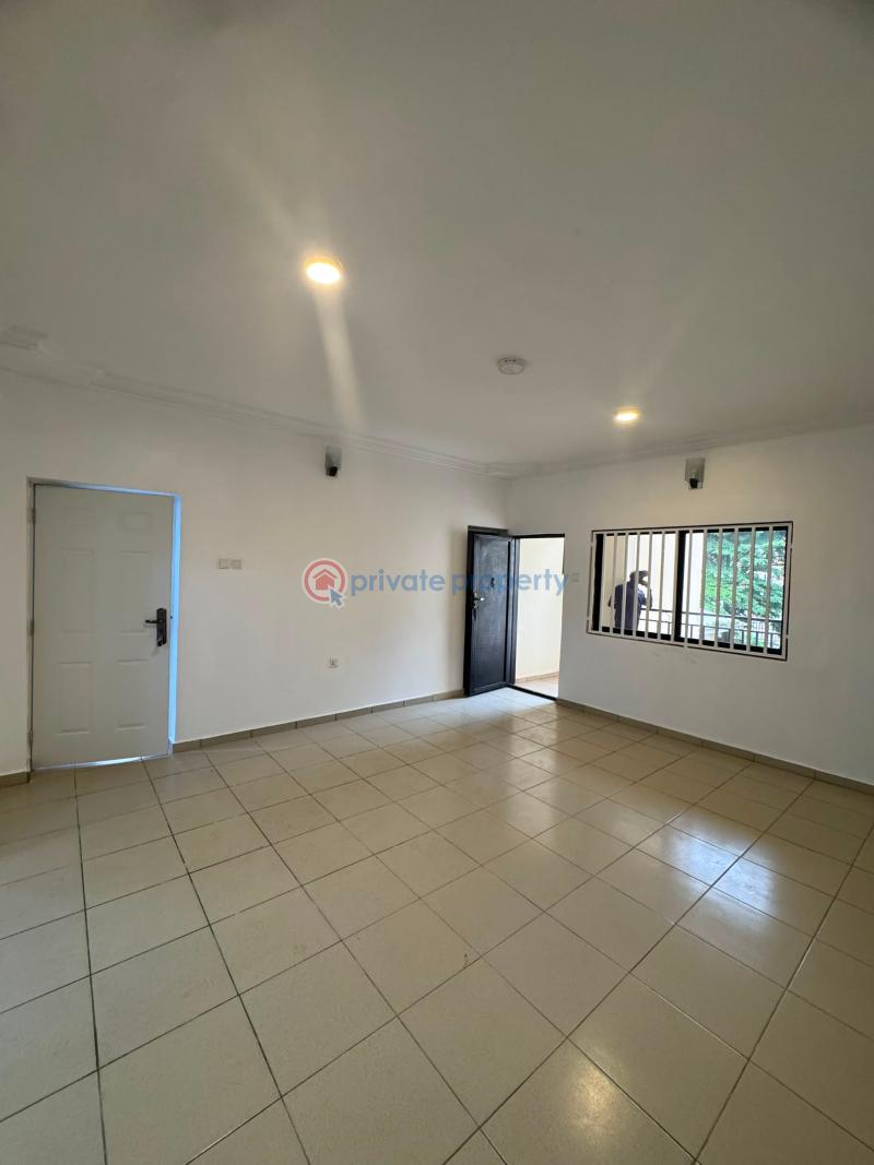 3 bedroom Block Of Flats For Rent Utako Abuja Phase 2  - 2
