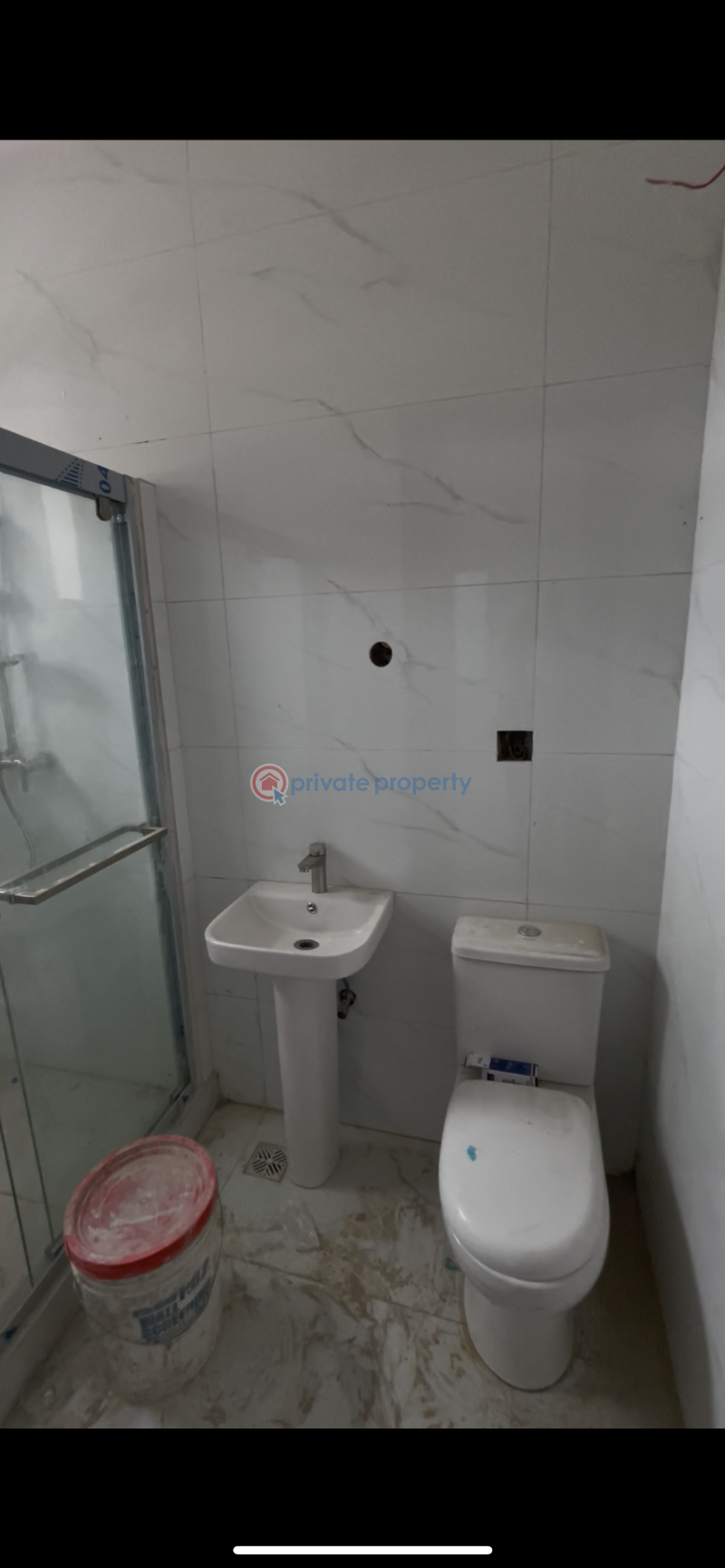 Tastefully finished  3 bedroom apartment unit for sale @ alagomeji, yaba. - 11 3 bedroom Block Of Flats For Sale Alagomeji Yaba Lagos - 11