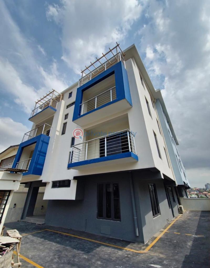 3 bedroom Block Of Flats For Sale Opebi Ikeja Lagos - 2