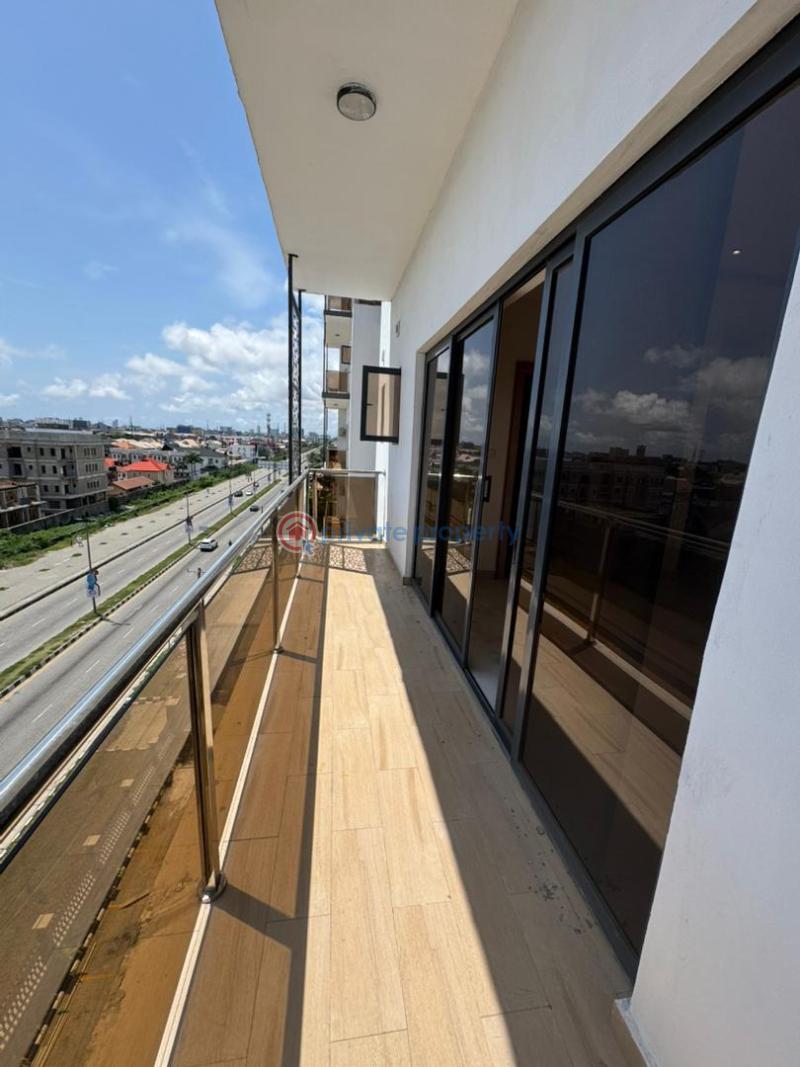 3 bedroom Flat & Apartment For Sale Lekki Phase 1 Lagos - 10