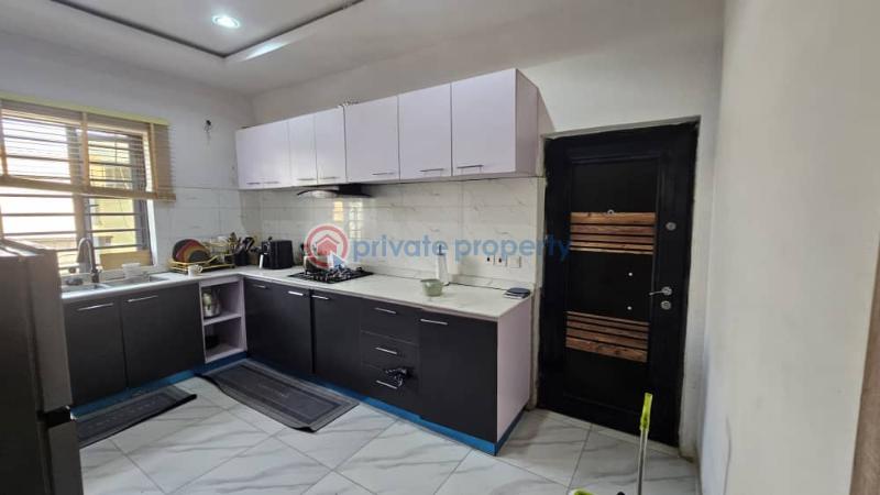 3 bedroom Block Of Flats For Sale Soluyi Gbagada Lagos - 5
