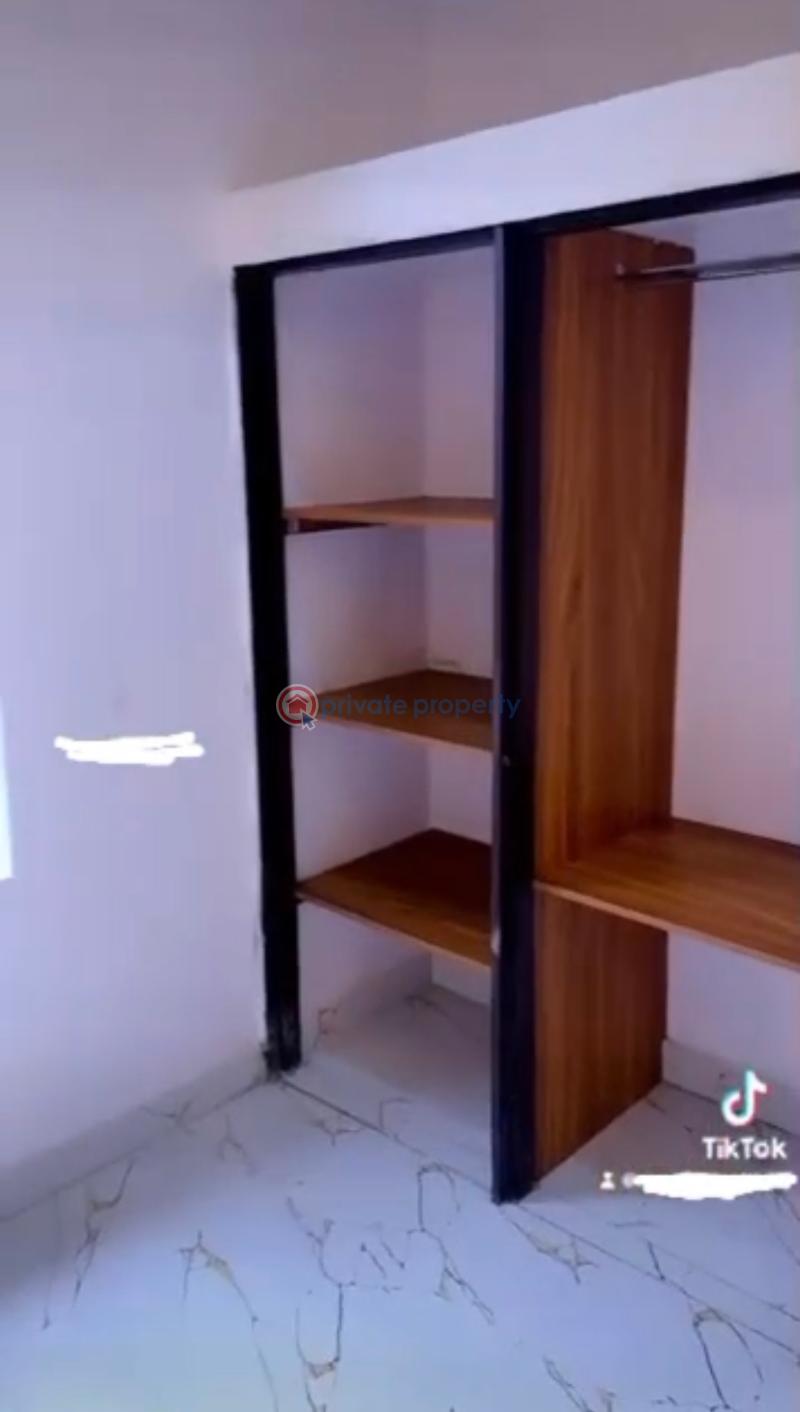 3 bedroom Flat & Apartment For Rent Off Bode Thomas Surulere Lagos - 6