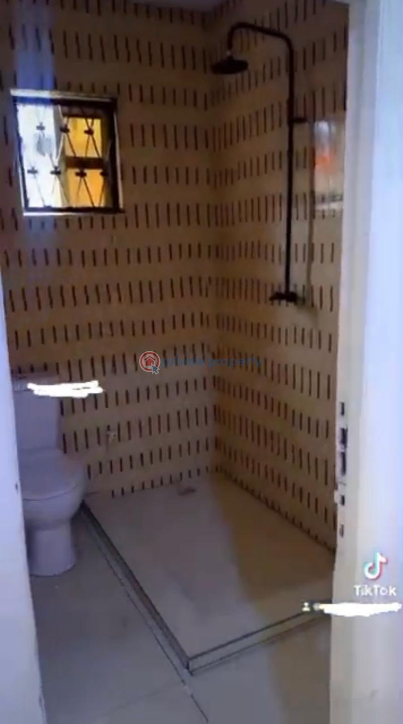 3 bedroom Flat & Apartment For Rent Off Bode Thomas Surulere Lagos - 7