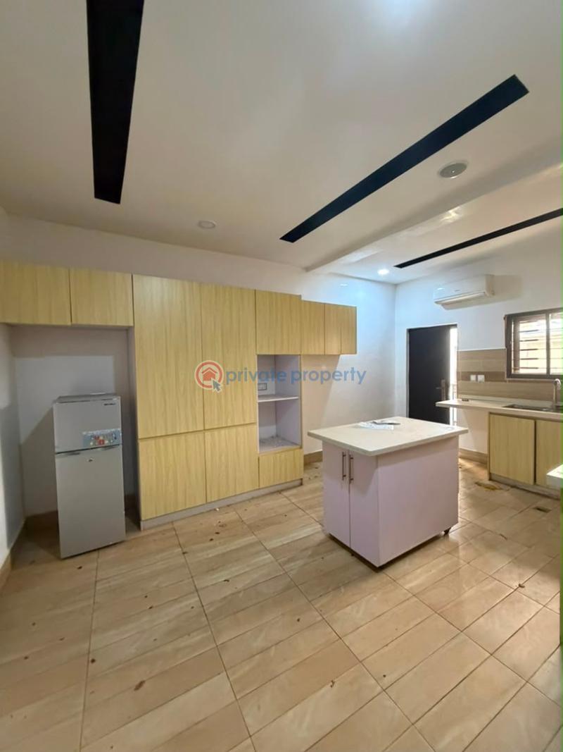 3 bedroom Block Of Flats For Rent Wuye Family Worship Wuye Abuja Phase 2  - 3