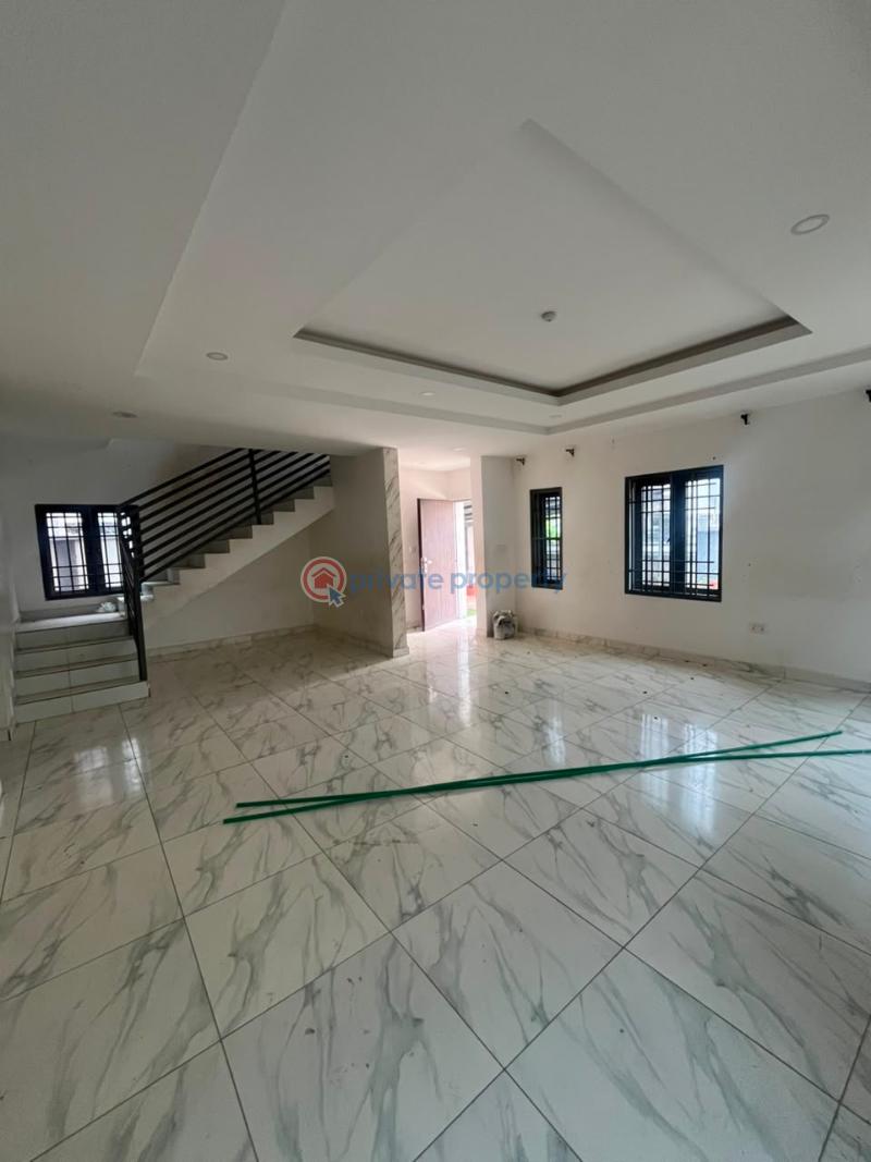 3 bedroom Detached Duplex For Rent Kubwa Along Sunnyvale Kabusa Abuja Phase 3  - 2
