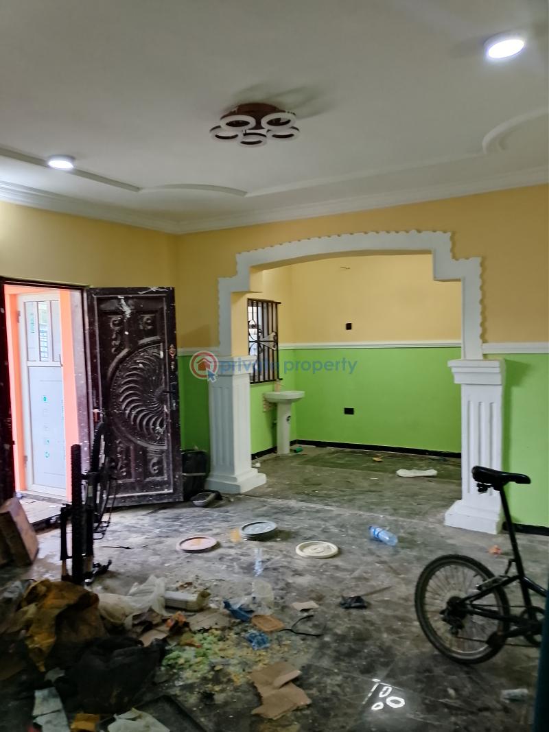 3 bedroom Block Of Flats For Rent Olowotedo Berger Ojodu Lagos - 3