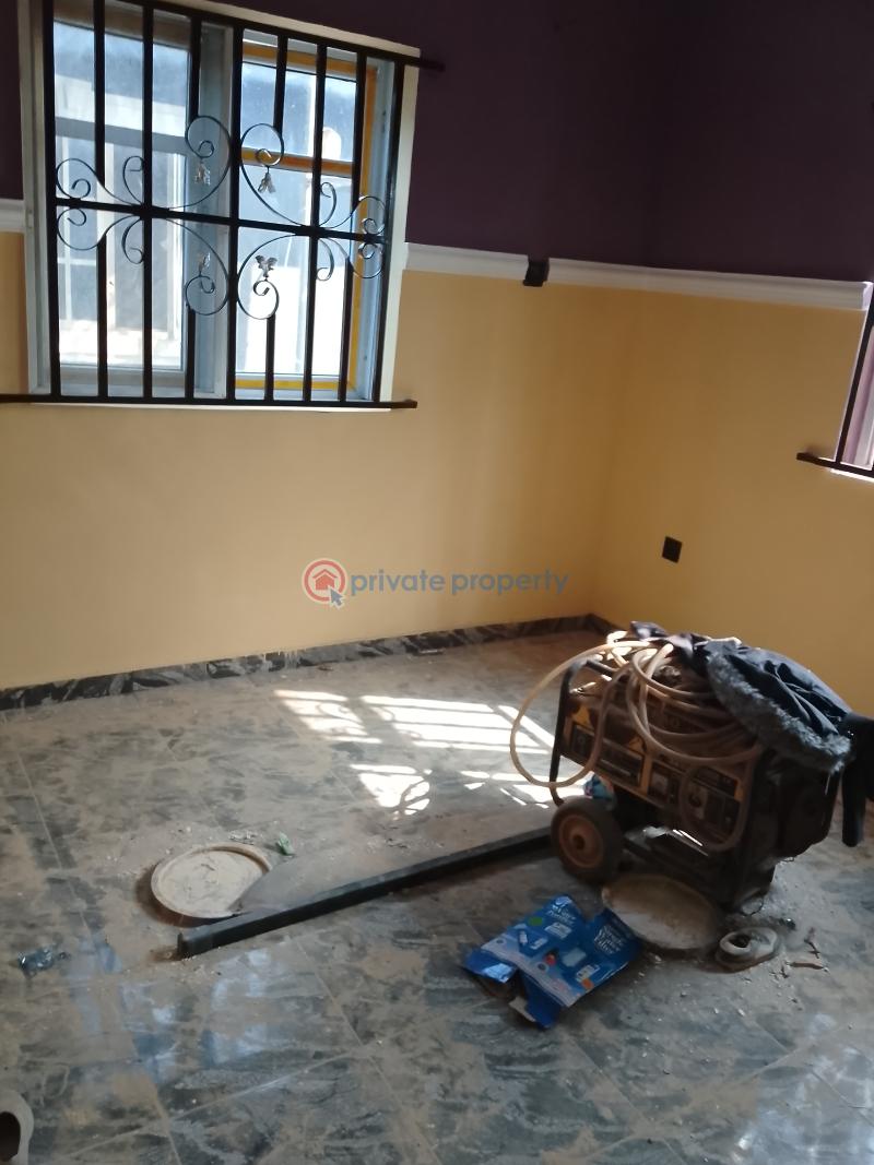 3 bedroom Block Of Flats For Rent Olowotedo Berger Ojodu Lagos - 4