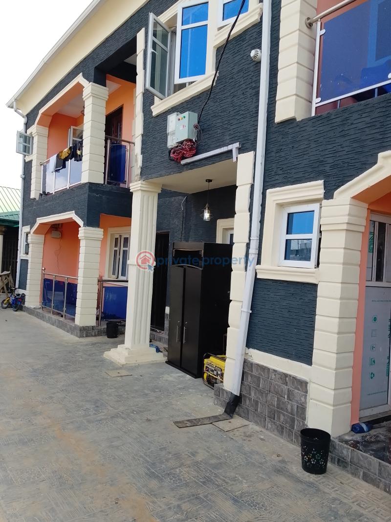 3 bedroom Block Of Flats For Rent Olowotedo Berger Ojodu Lagos - 1