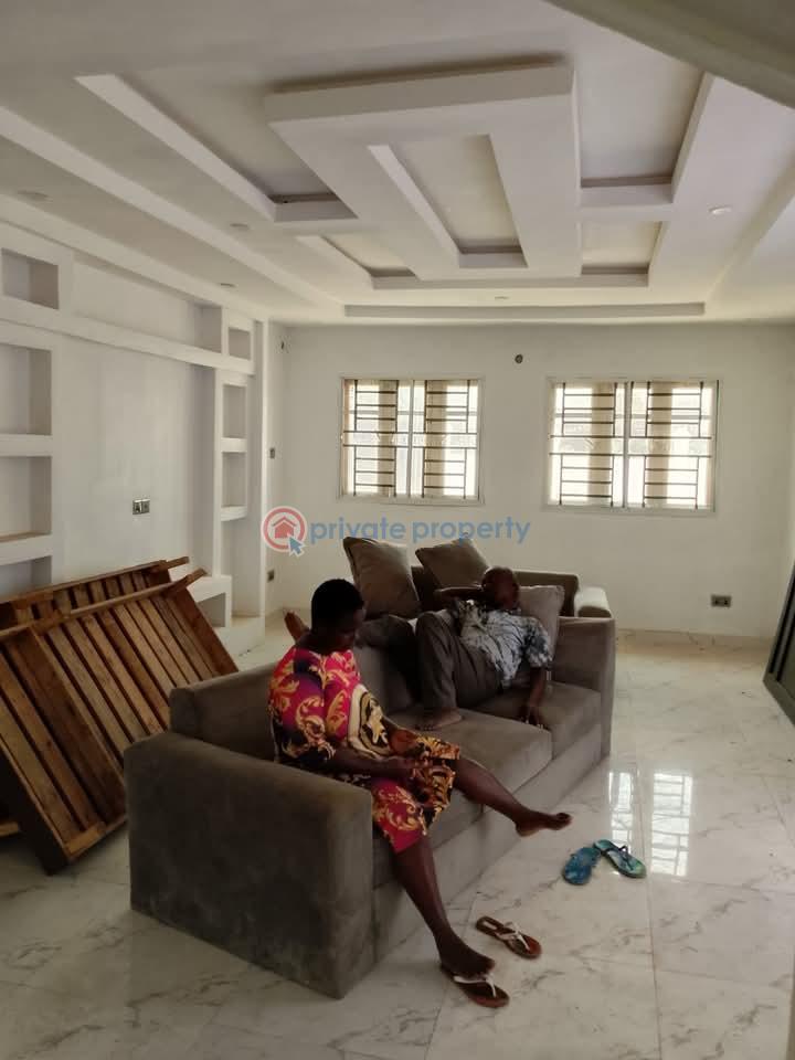 3 bedroom Block Of Flats For Rent Pakuro Off Berger Berger Ojodu Lagos - 16